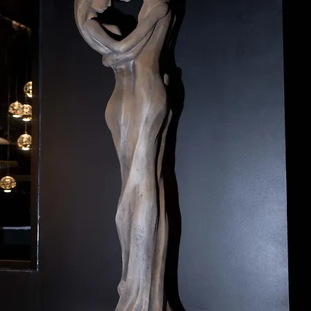 Hébergement de vacances L'inattendu - Loveroom Chic Et Spacieuse Avec Jacuzzi *