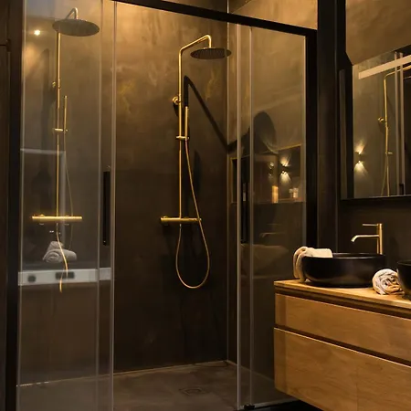 別荘 L'inattendu - Escapade Romantique Et Privatif - Jacuzzi, Sauna, Hammam ル・アーヴル