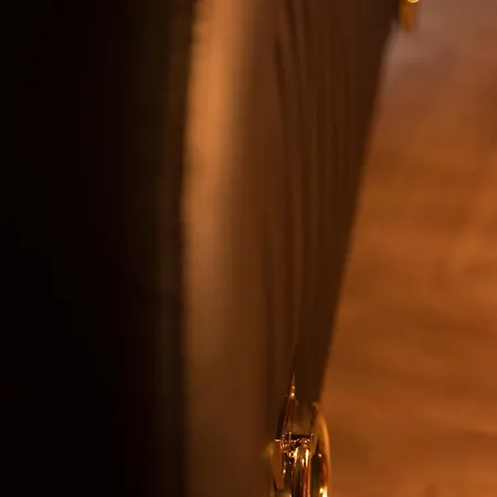 L'inattendu - Loveroom Chic Et Spacieuse Avec Jacuzzi Hébergement de vacances