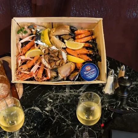 別荘 L'inattendu - Escapade Romantique Et Privatif - Jacuzzi, Sauna, Hammam ル・アーヴル