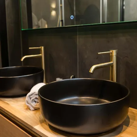 L'inattendu - Escapade Romantique Et Privatif - Jacuzzi, Sauna, Hammam Сasa de vacaciones *