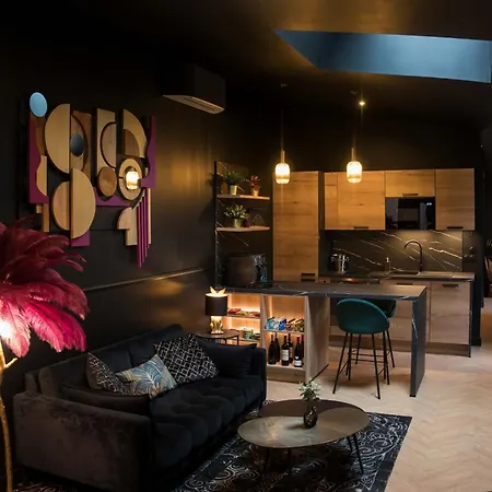 L'inattendu - Escapade Romantique Et Privatif - Jacuzzi, Sauna, Hammam